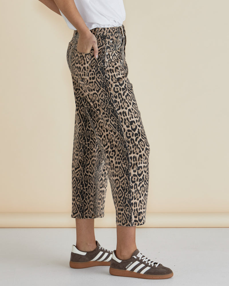 Bella Relaxed Cropped Jean Leopard